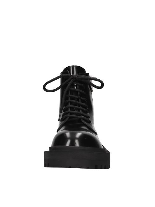 Leather ankle boots PALM ANGELS | PWID00F23LEA0011000NERO